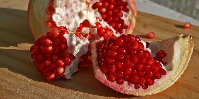 buah delima untuk ramuan herbal diare