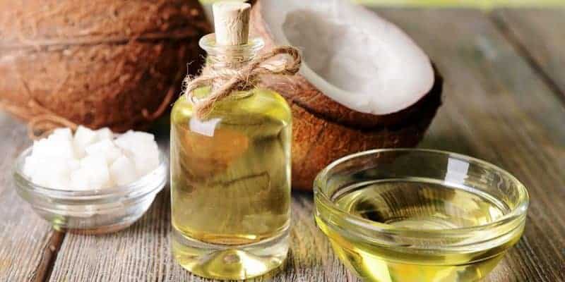 minyak kelapa untuk ramuan herbal kutu kepala