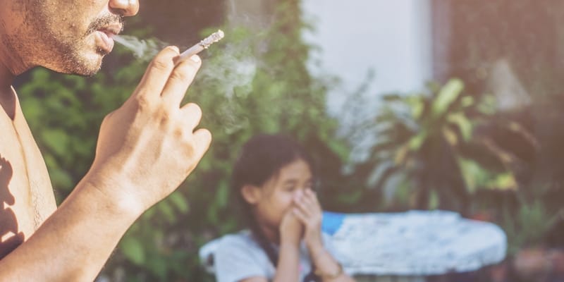 perokok pasif berisiko terkena kanker paru-paru dan penyakit lainnya