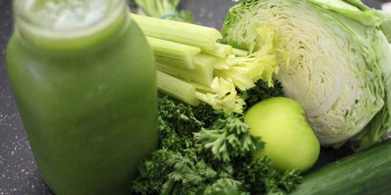 Ilustrasi Terapi Jus untuk Kanker Payudara