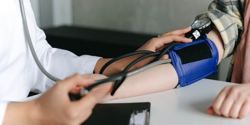 Ilustrasi Tekanan Darah Tinggi saat Hamil