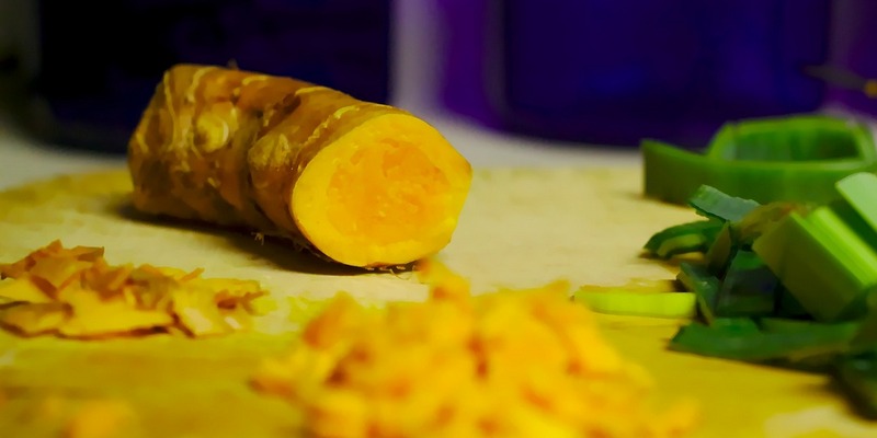 Ilustrasi Obat Alami Gusi Bengkak