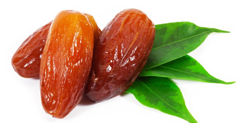 Ilustrasi berapa banyak makan kurma setiap hari