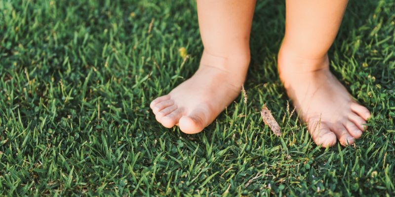 Ilustrasi kenapa telapak kaki bisa datar