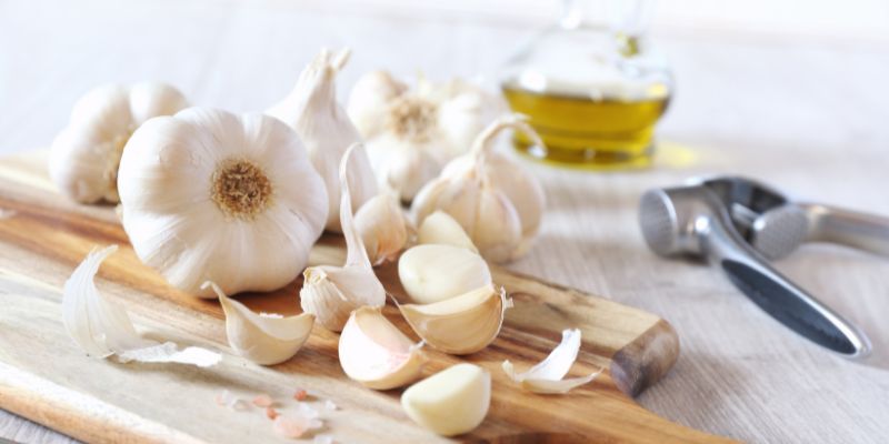 Ilustrasi makanan yang baik untuk penderita pengentalan darah